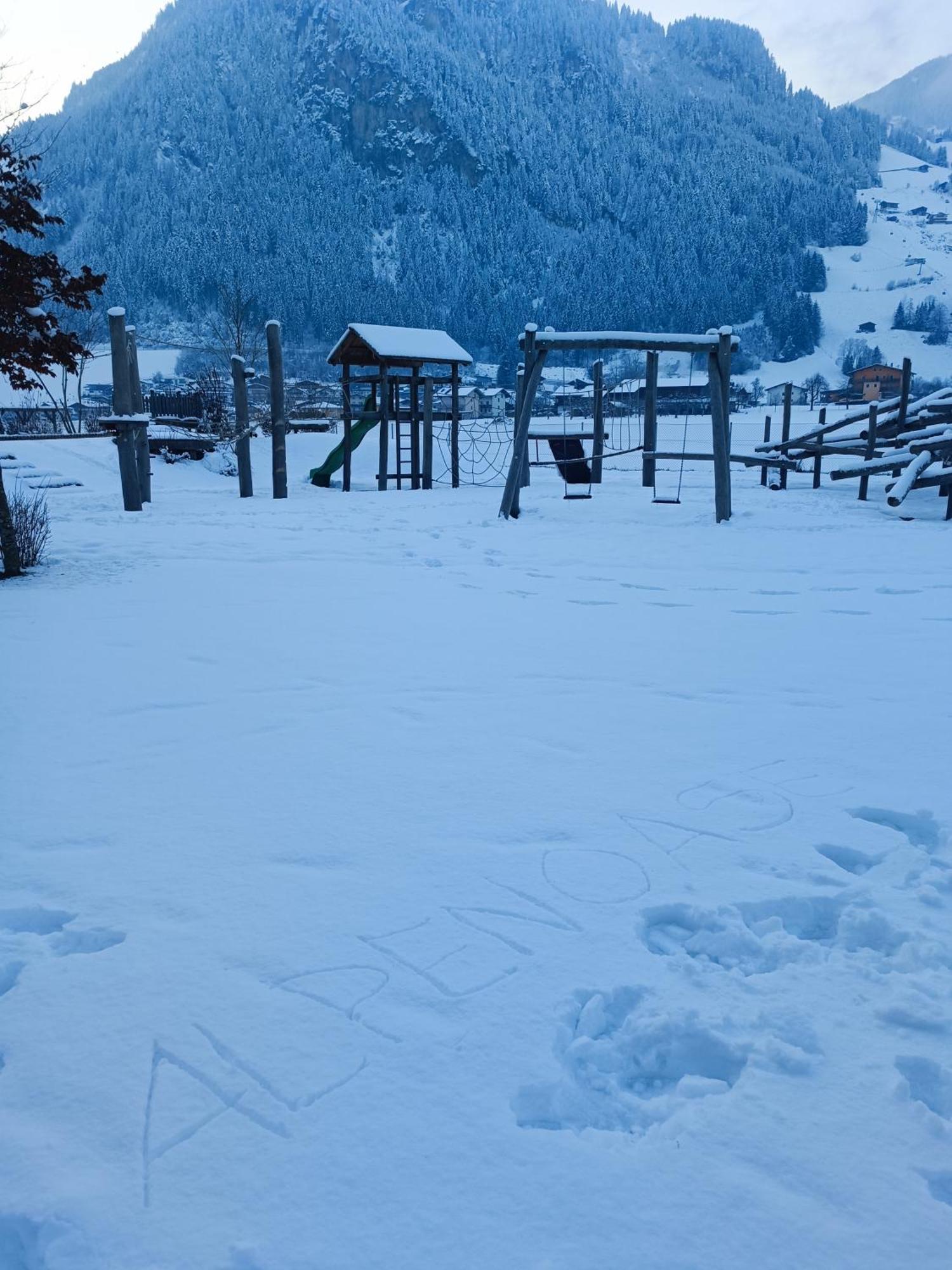 Alpenoase Lägenhet Schwendau Exteriör bild