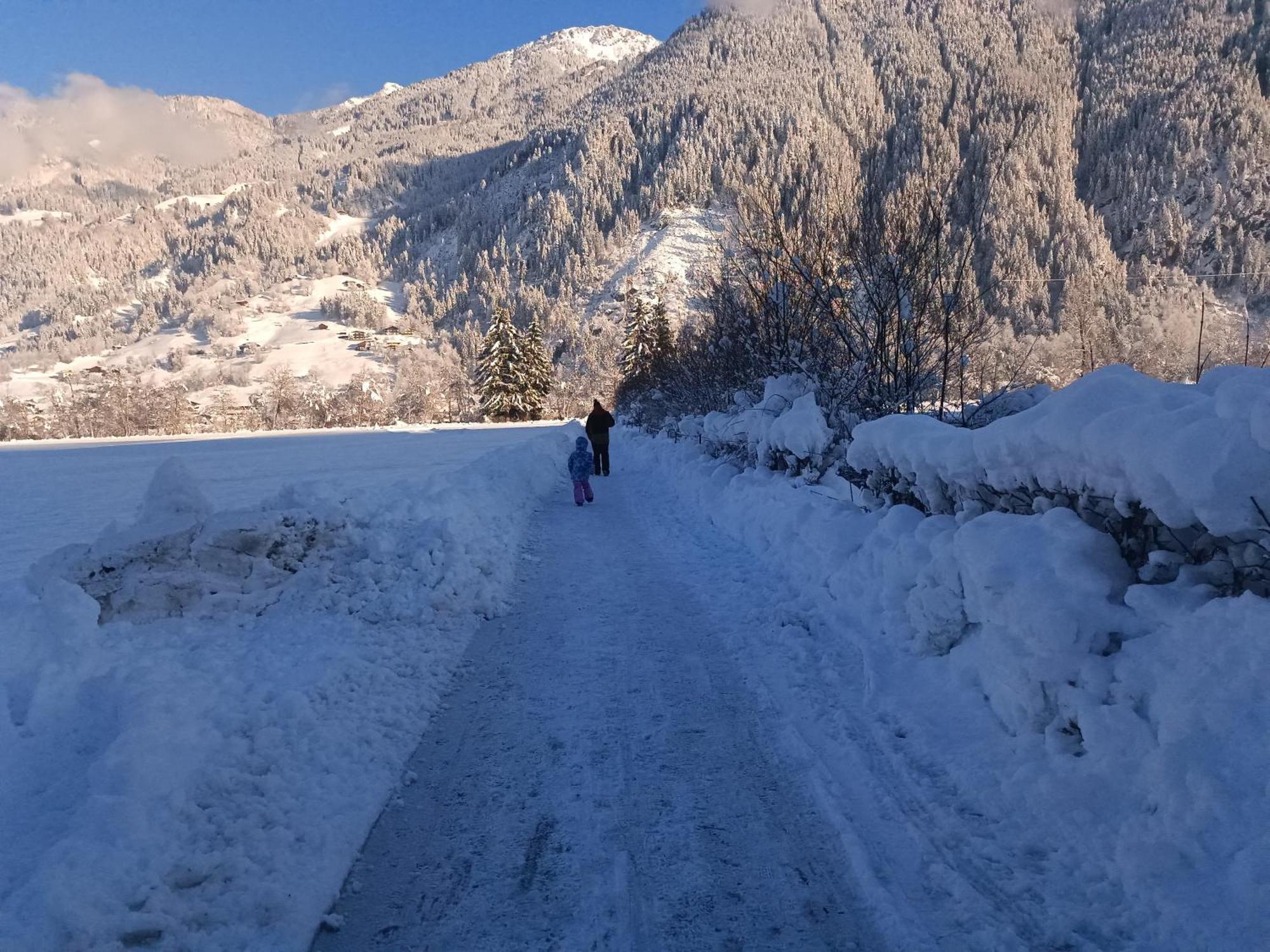 Alpenoase Lägenhet Schwendau Exteriör bild